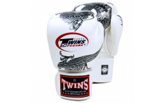 Боксерские перчатки Twins FBGVL3-23 white silver 16 oz Боксерские перчатки Twins FBGVL3-23 white silver 16 oz