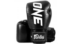 Боксерские перчатки Fairtex One ChampionShip black 12 oz Боксерские перчатки Fairtex One ChampionShip black 12 oz
